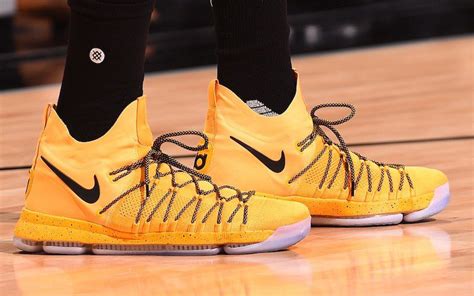 kd high tops